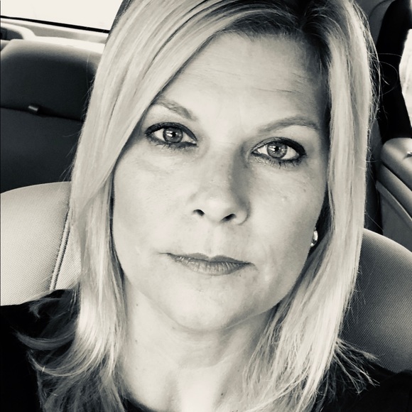 Meet your Posher, Jamie - Picture 1 of 1